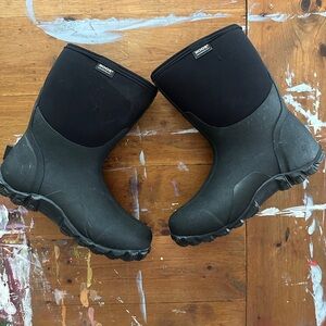 Gently Used Bogs Classic Mid Men’s Winter Boot — Sz 10